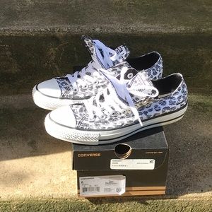 Converse low top